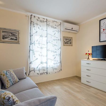 Apartments Dujam Without Terrace Split Buitenkant foto