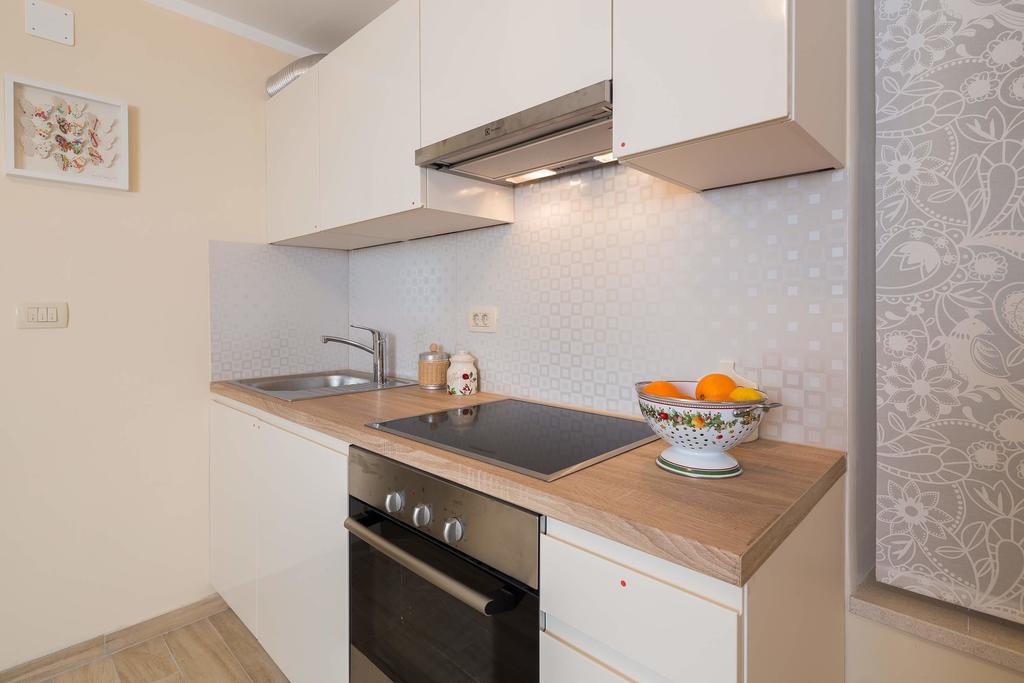 Apartments Dujam Without Terrace Split Buitenkant foto