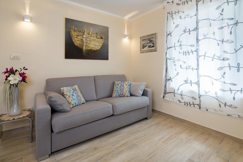 Apartments Dujam Without Terrace Split Buitenkant foto